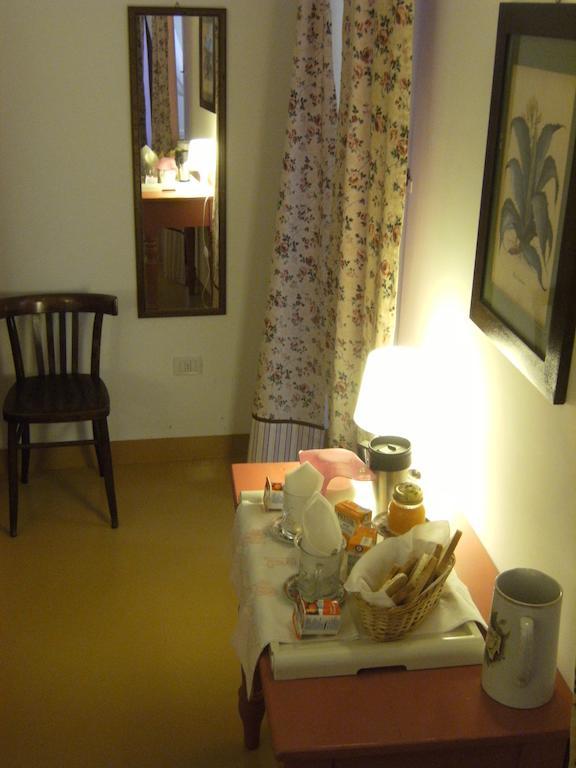 Elizabeth B&B Cagliari Pokój zdjęcie