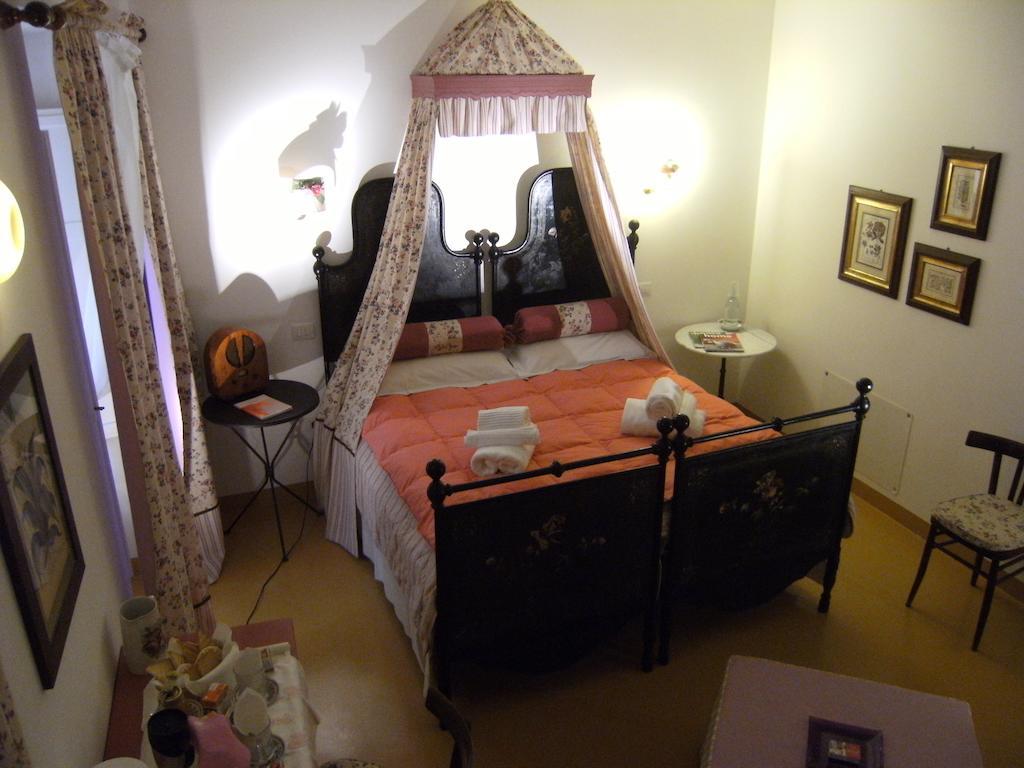 Elizabeth B&B Cagliari Pokój zdjęcie